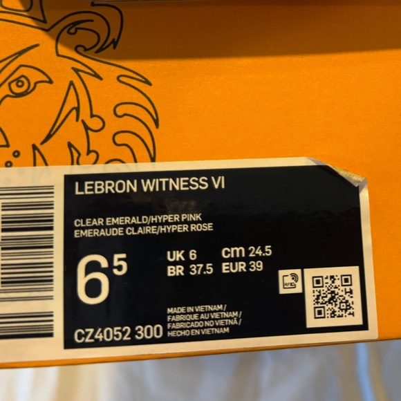 LeBron witness VI - Picture 4 of 4
